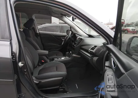 2021 Subaru Forester Premium z USA, uszkodzony, nr VIN JF2SKAFC2MH465950